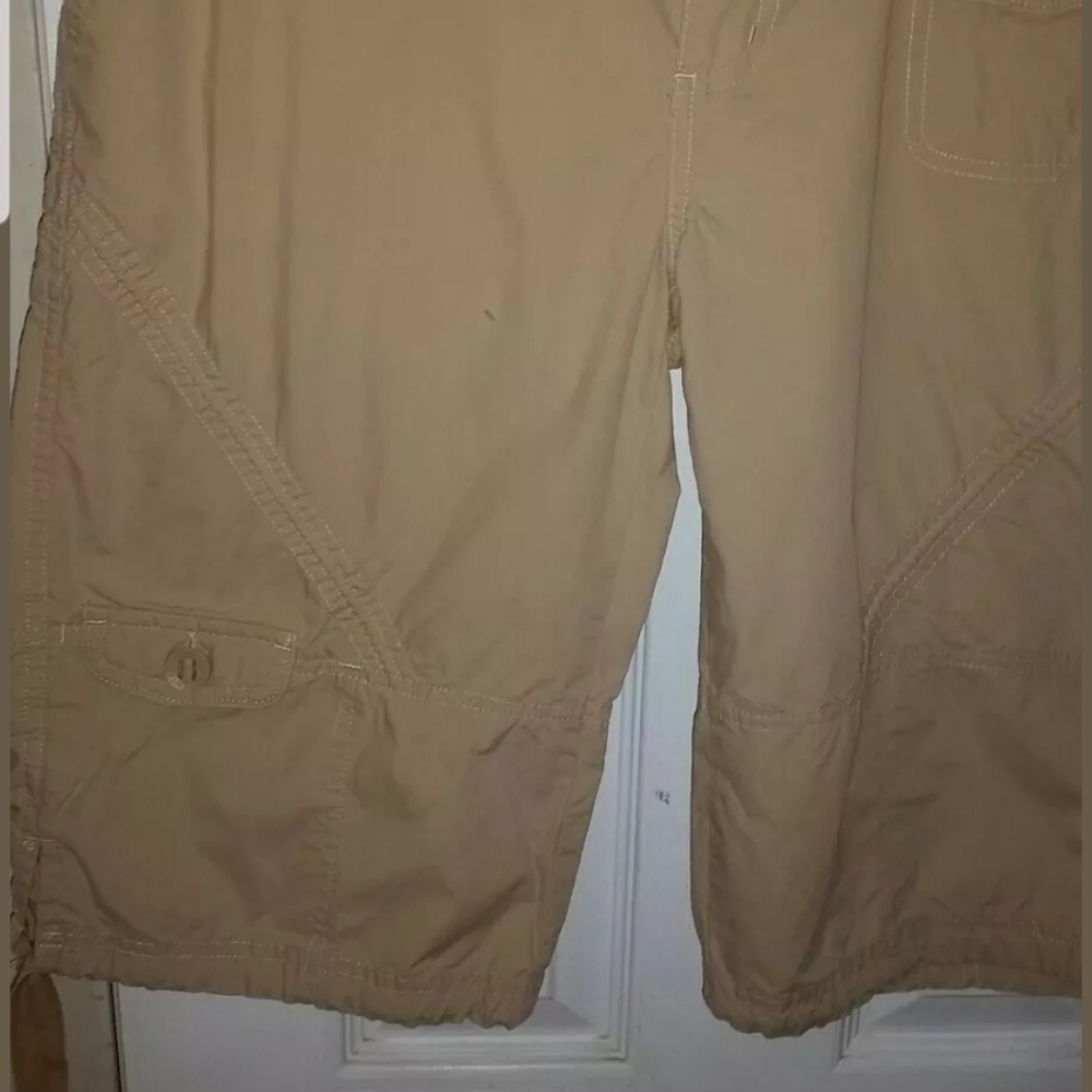 Womens columbia capris size 10, 14 inch inseam - Picture 3 of 8